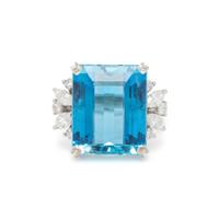 H. STERN, WHITE GOLD AND AQUAMARINE RING