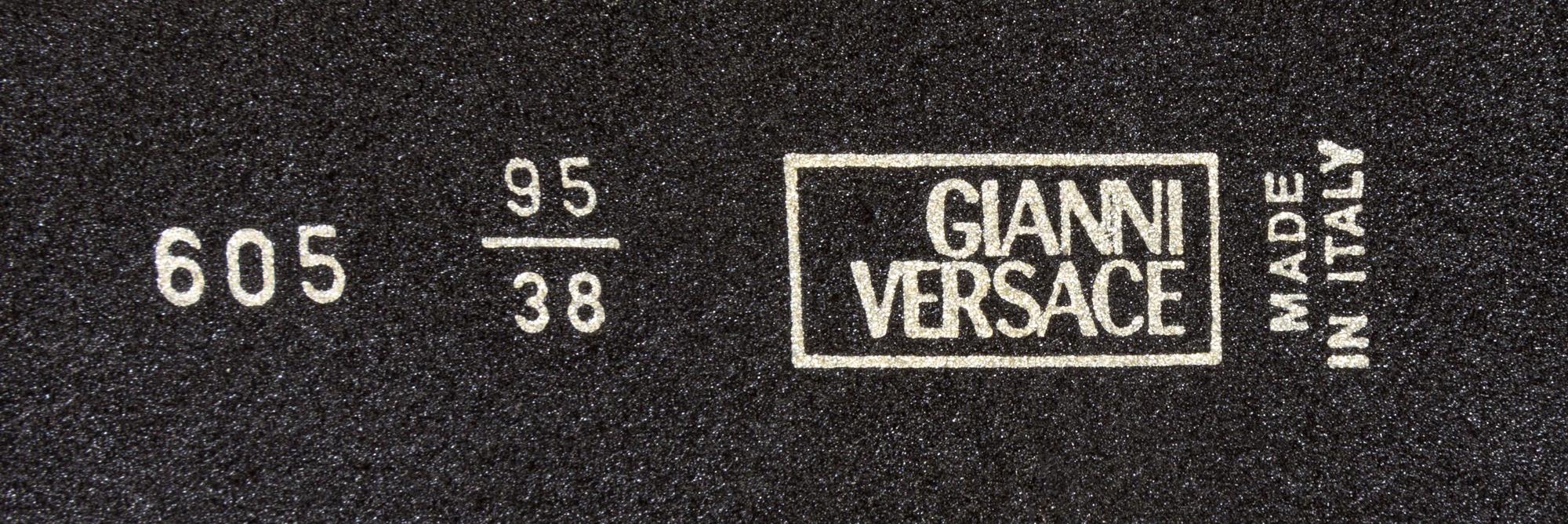 A Gianni Versace Brown Leather Croc Embossed Belt, Size 95/38.