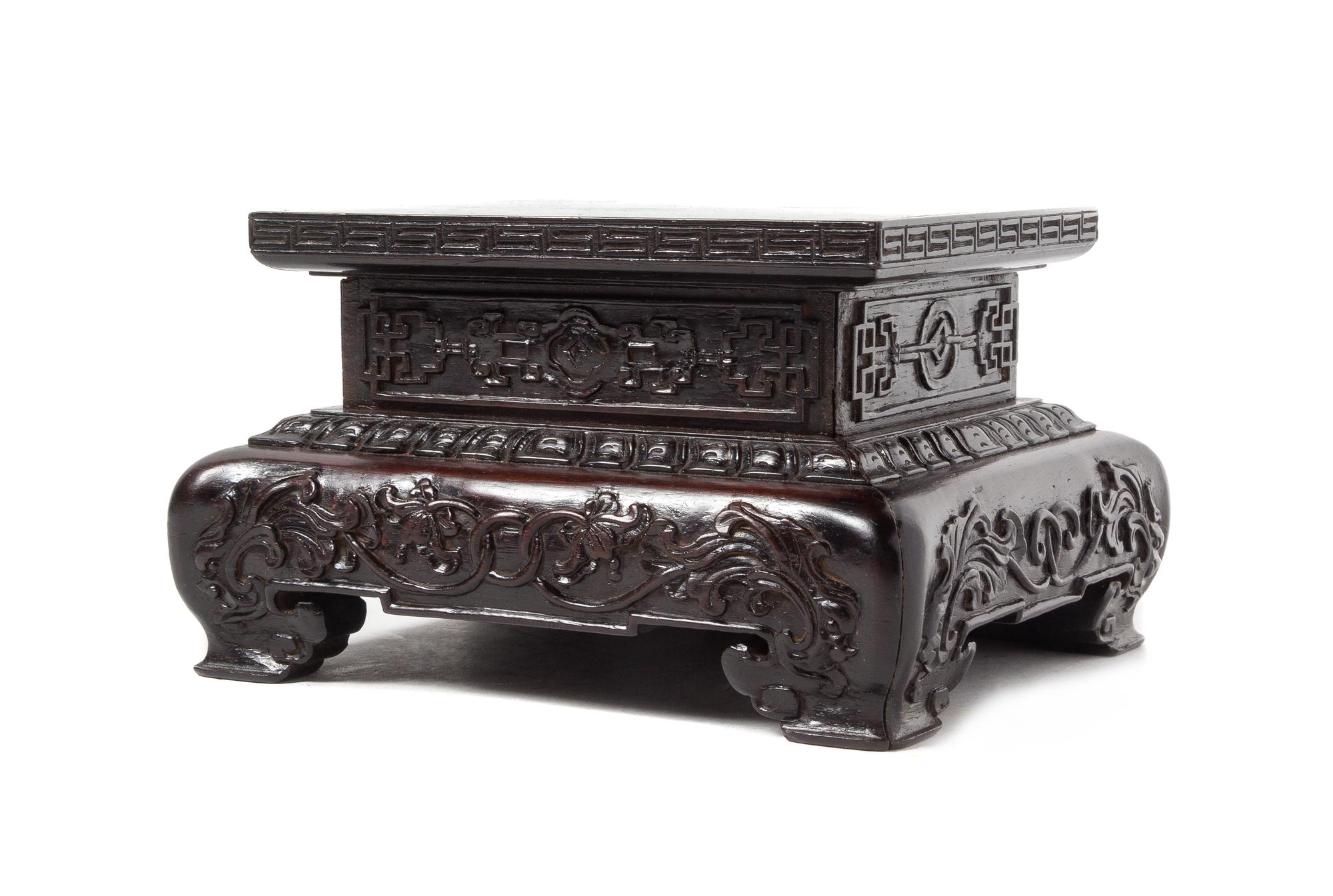 A Small Zitan Stand Height 3 7/8 x width 3 x depth 2 1/2 inches. — LATE 18TH CENTURY