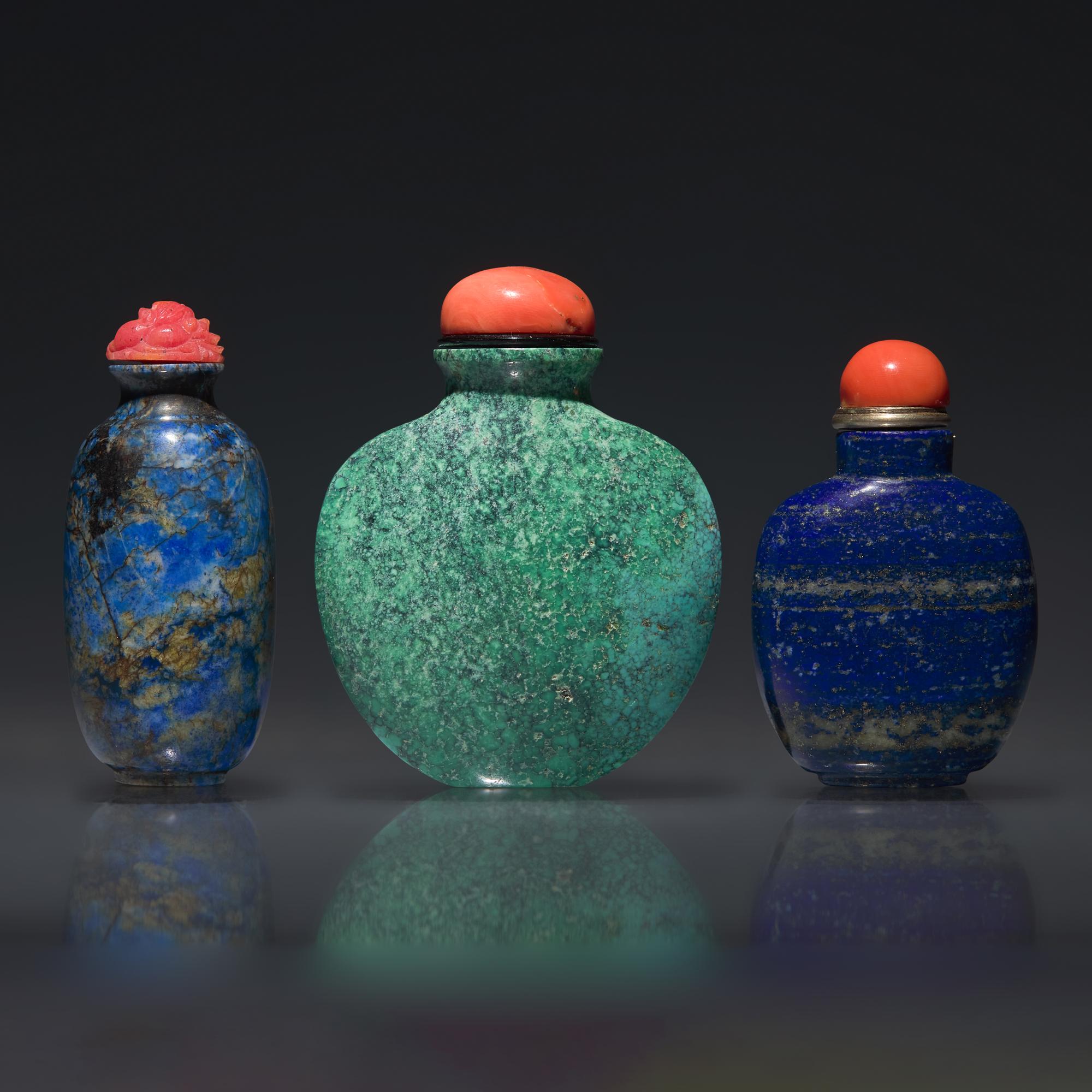 Three Chinese Hardstone Snuff Bottles, Qing Dynasty, 18th to 19th Century — 清中期 青金石及綠松石鼻煙壺三支