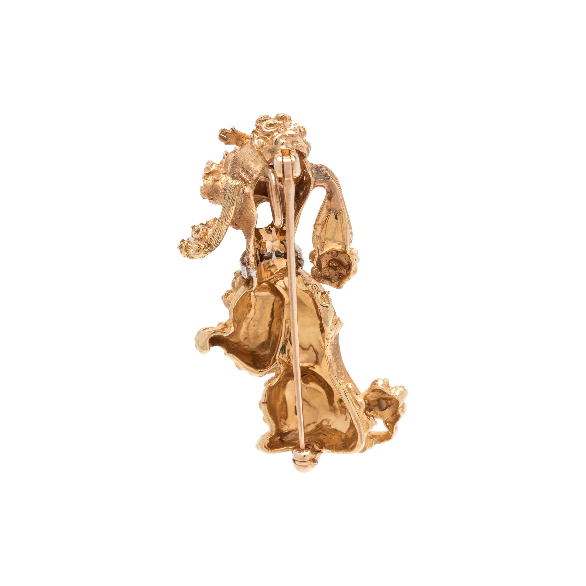 YELLOW GOLD AND DIAMOND DOG PENDANT/BROOCH