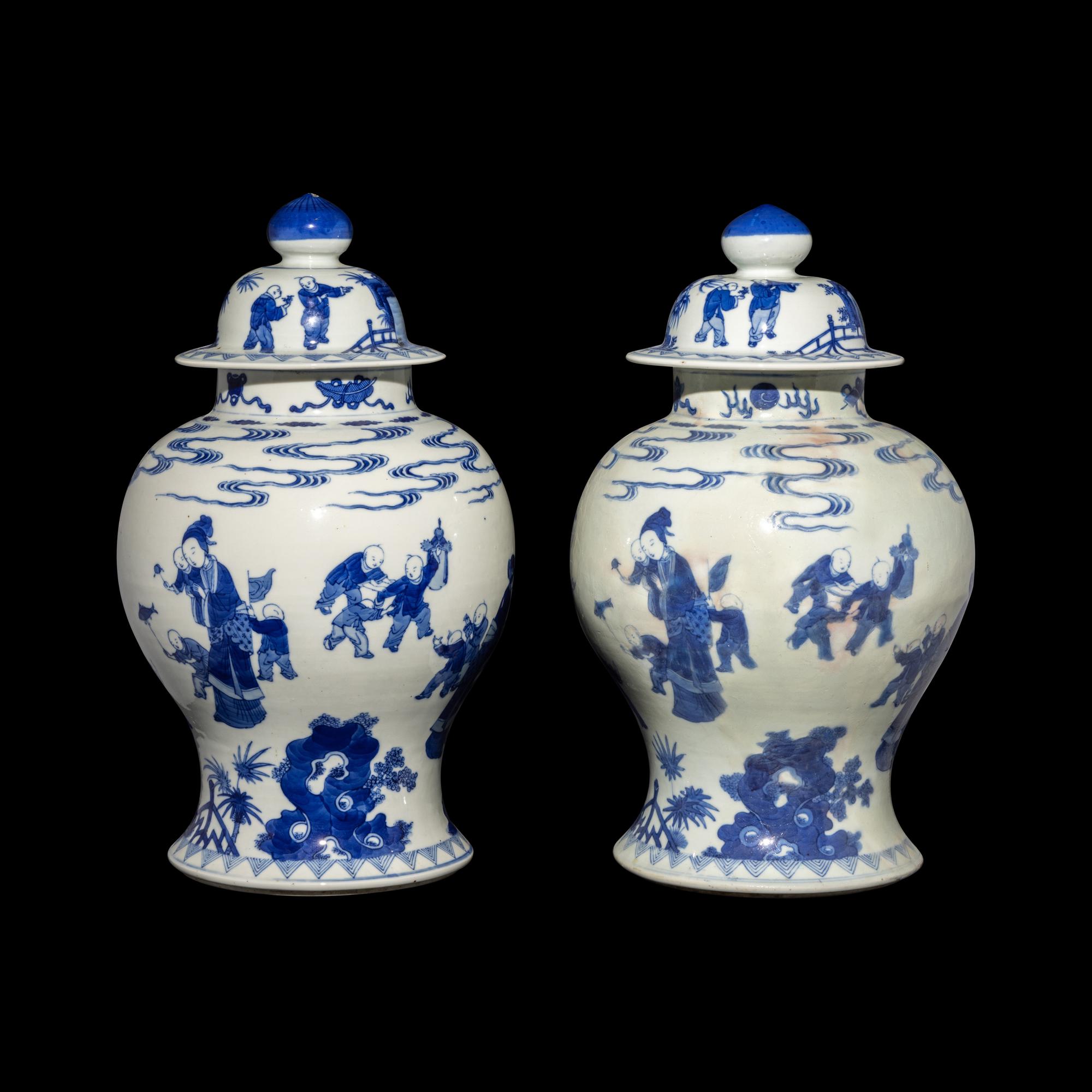 A Pair of Chinese Blue and White 'Figural' Porcelain General Jars and Covers, 19th/Early 20th Century 晚清/民國 青花人物故事圖將軍罐一對