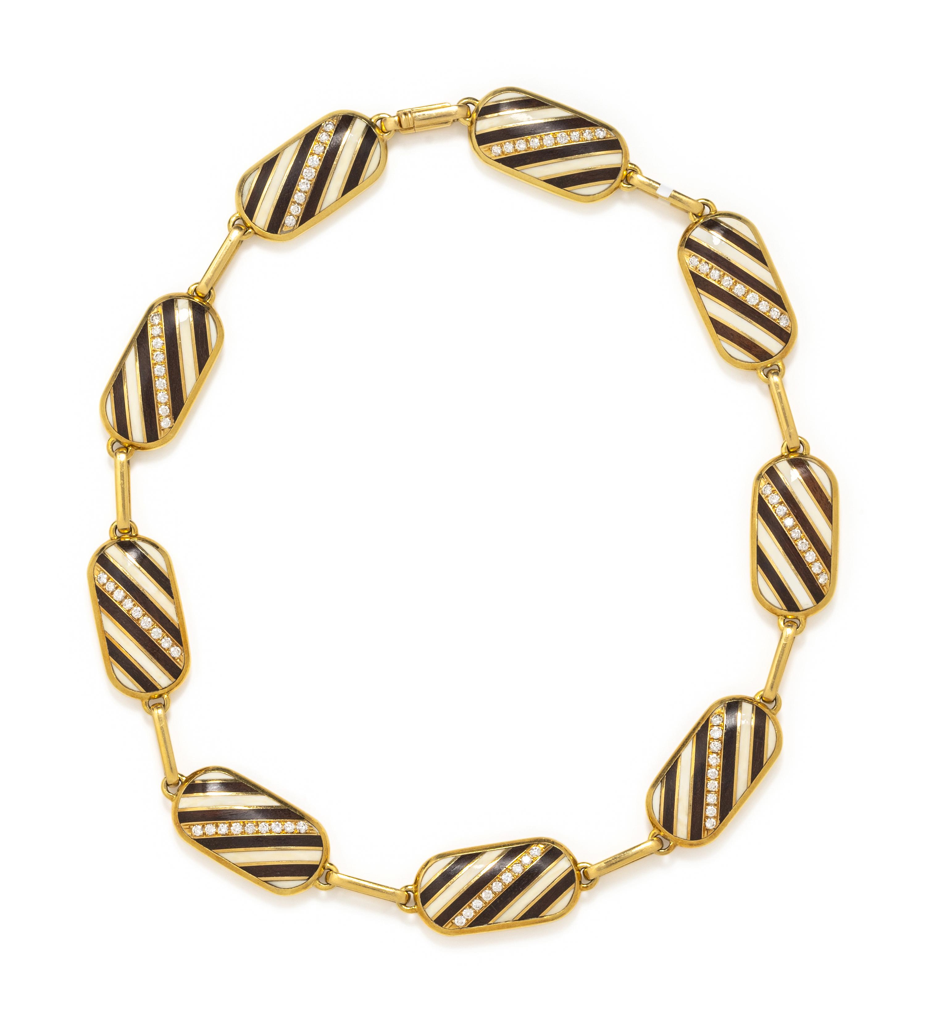 BULGARI, YELLOW GOLD, DIAMOND AND WOOD NECKLACE