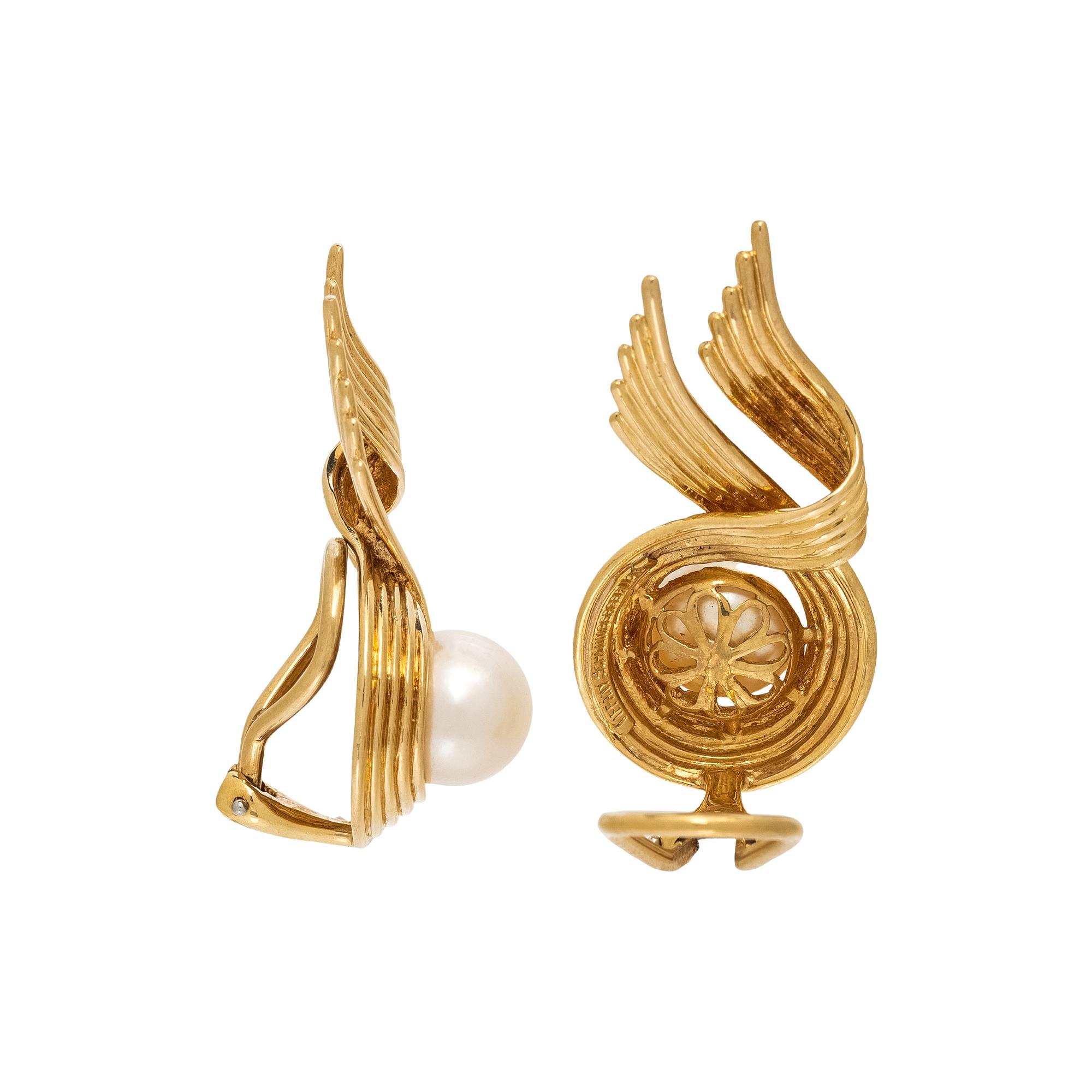 TIFFANY & CO., SCHLUMBERGER, YELLOW GOLD AND CULTURED PEARL EARRINGS