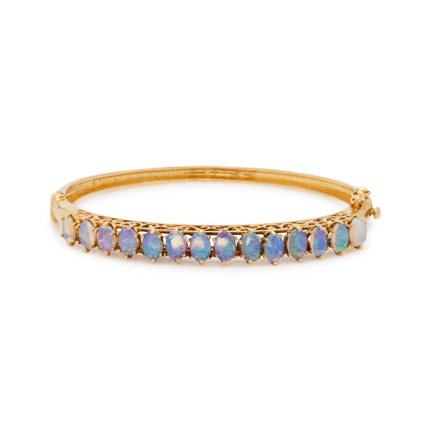 YELLOW GOLD AND OPAL BANGLE BRACELET