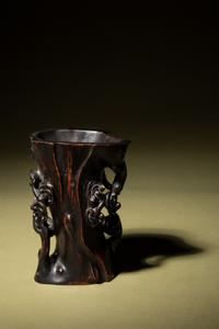 A Lacquered Hardwood 'Lingzhi' Brushpot