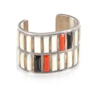 Jimmie King Length 5 1/4 x opening 1 1/4 x width 1 3/4 inches — (Navajo, 20th Century)