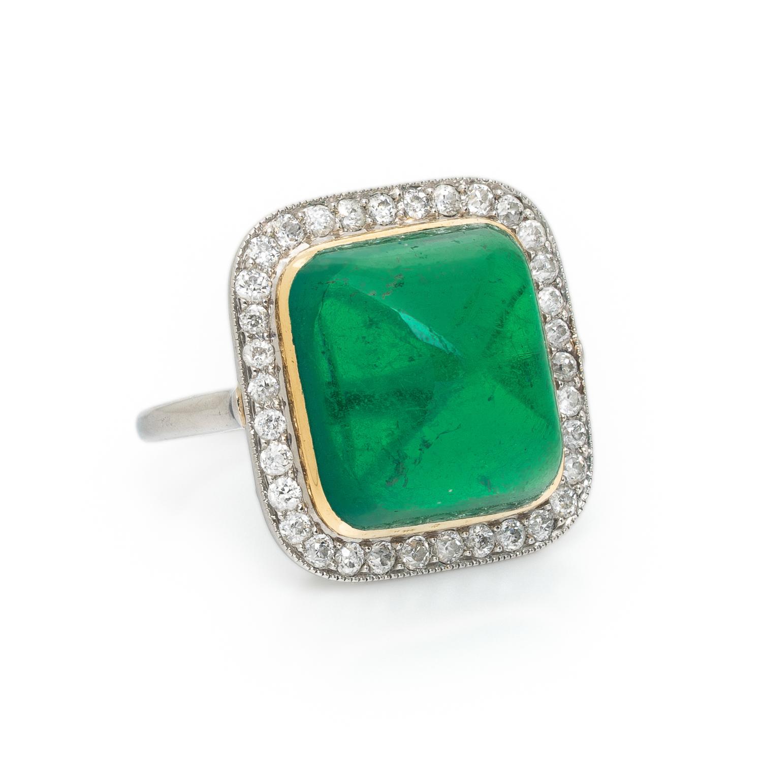 COLOMBIAN EMERALD AND DIAMOND RING