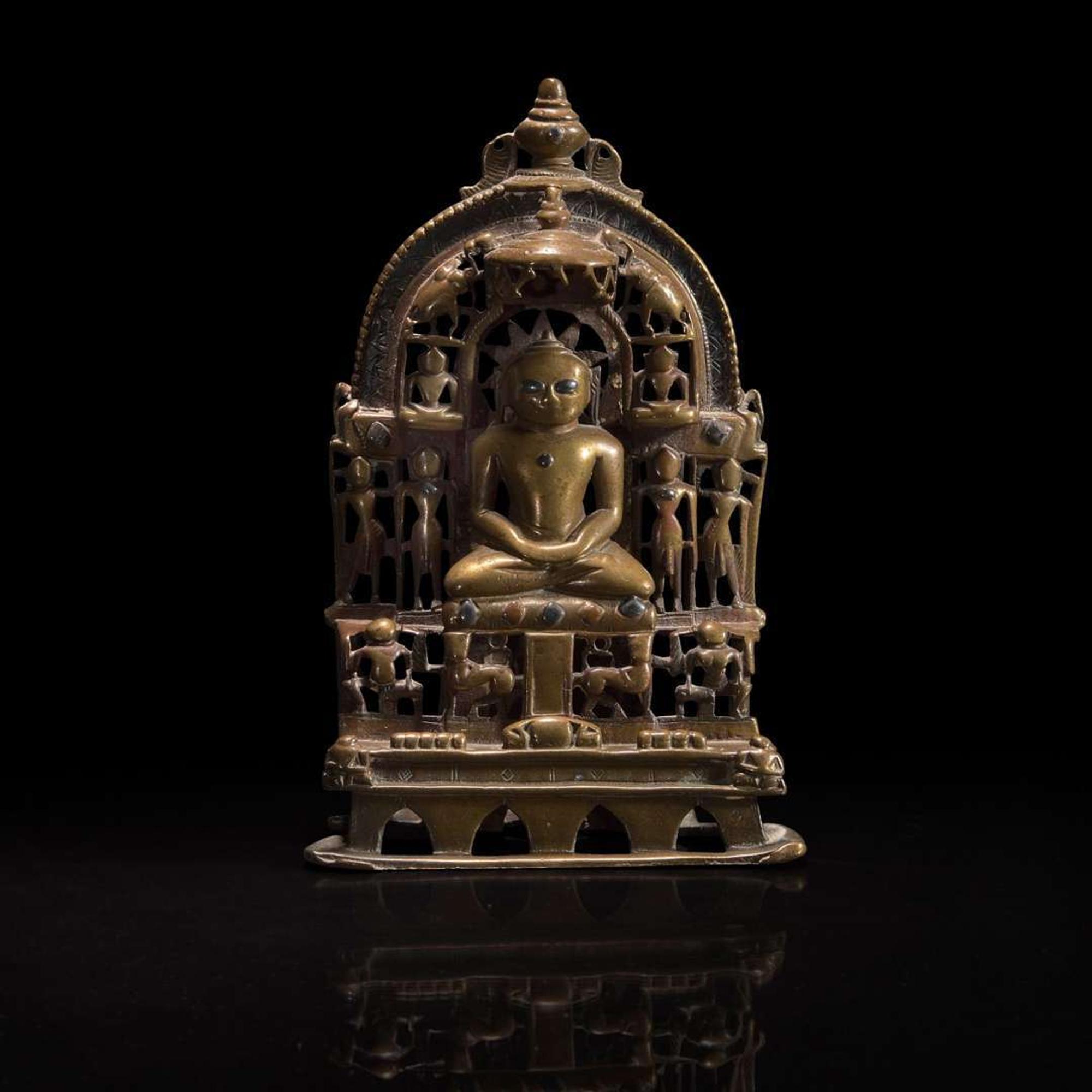 An Indian silver-inlaid brass Jain Shrine 印度耆那教铜嵌银神龛 16th Century (dated equivalent to 1593-4) ???? (???1593?1594?)