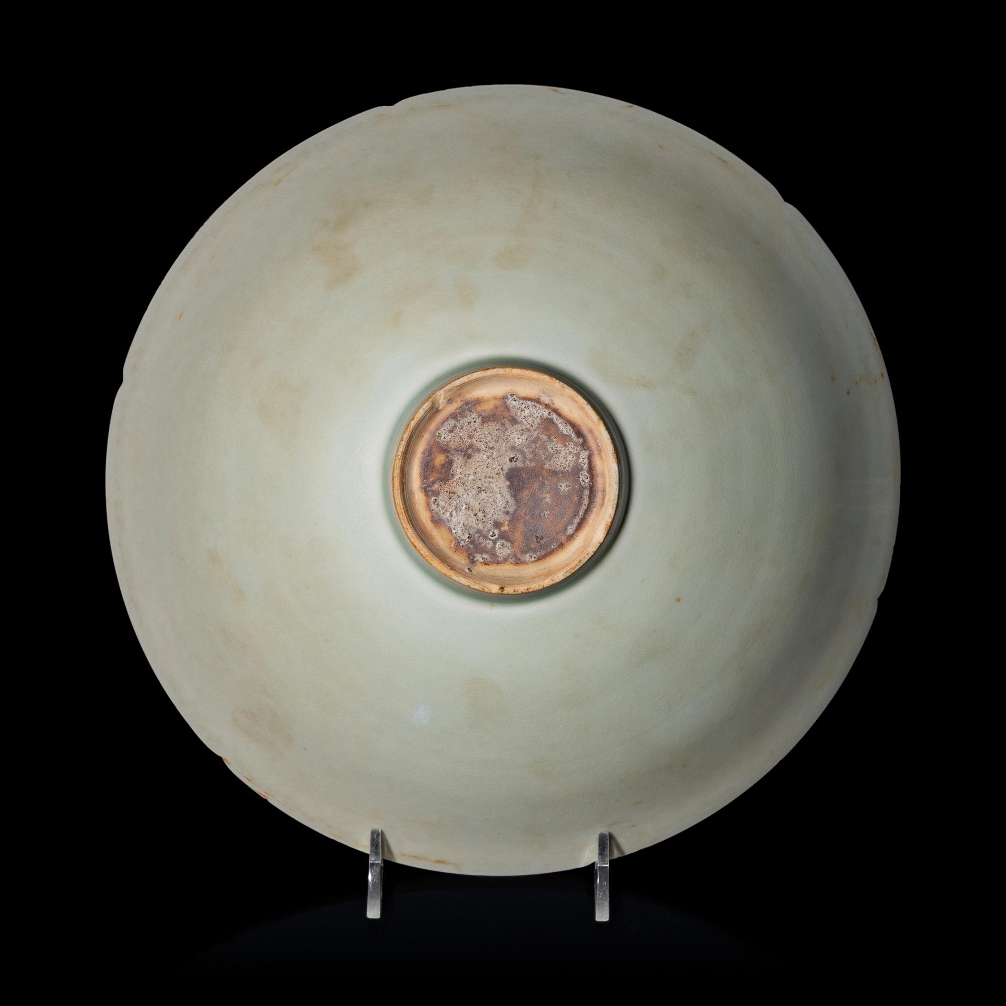 A Chinese Qingbai Porcelain Bowl, Possibly Southern Song Dynasty — 或爲南宋 青白釉刻花碗