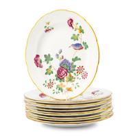 A Set of Twelve Wedgwood Cuckoo Porcelain Dinner Plates