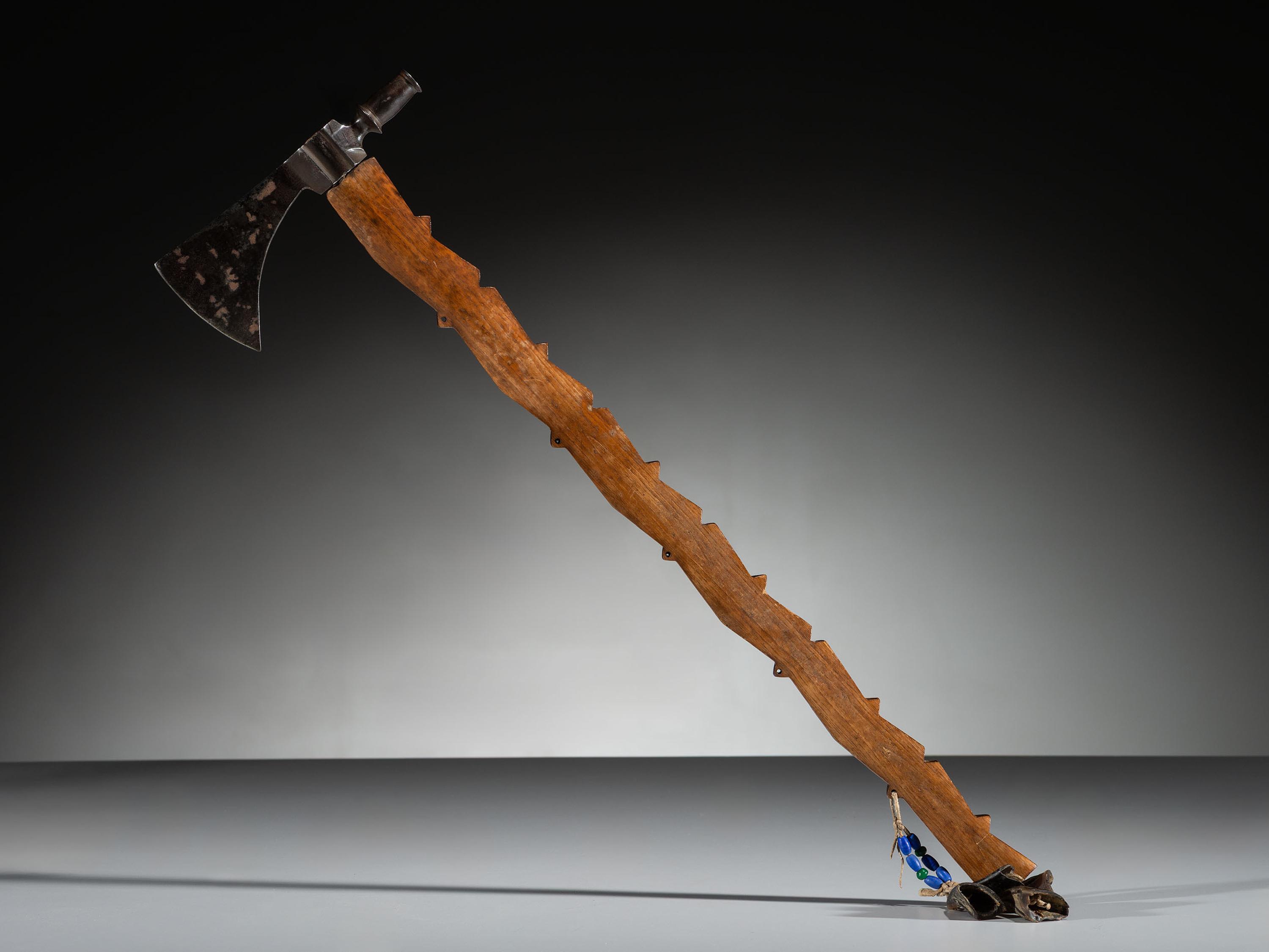 Minnesota Chippewa Pipe Tomahawk, with Scalloped Haft