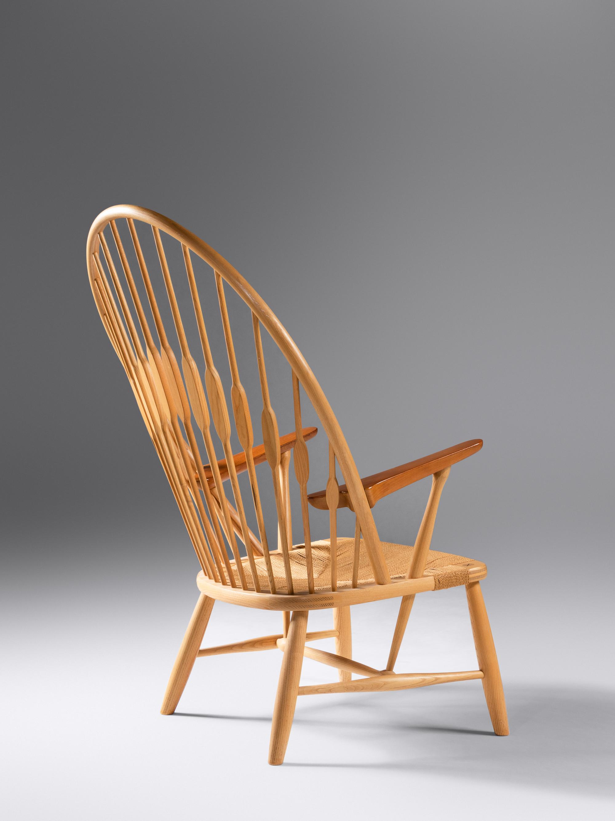 Peacock Lounge Chair Johannes Hansen, Denmark