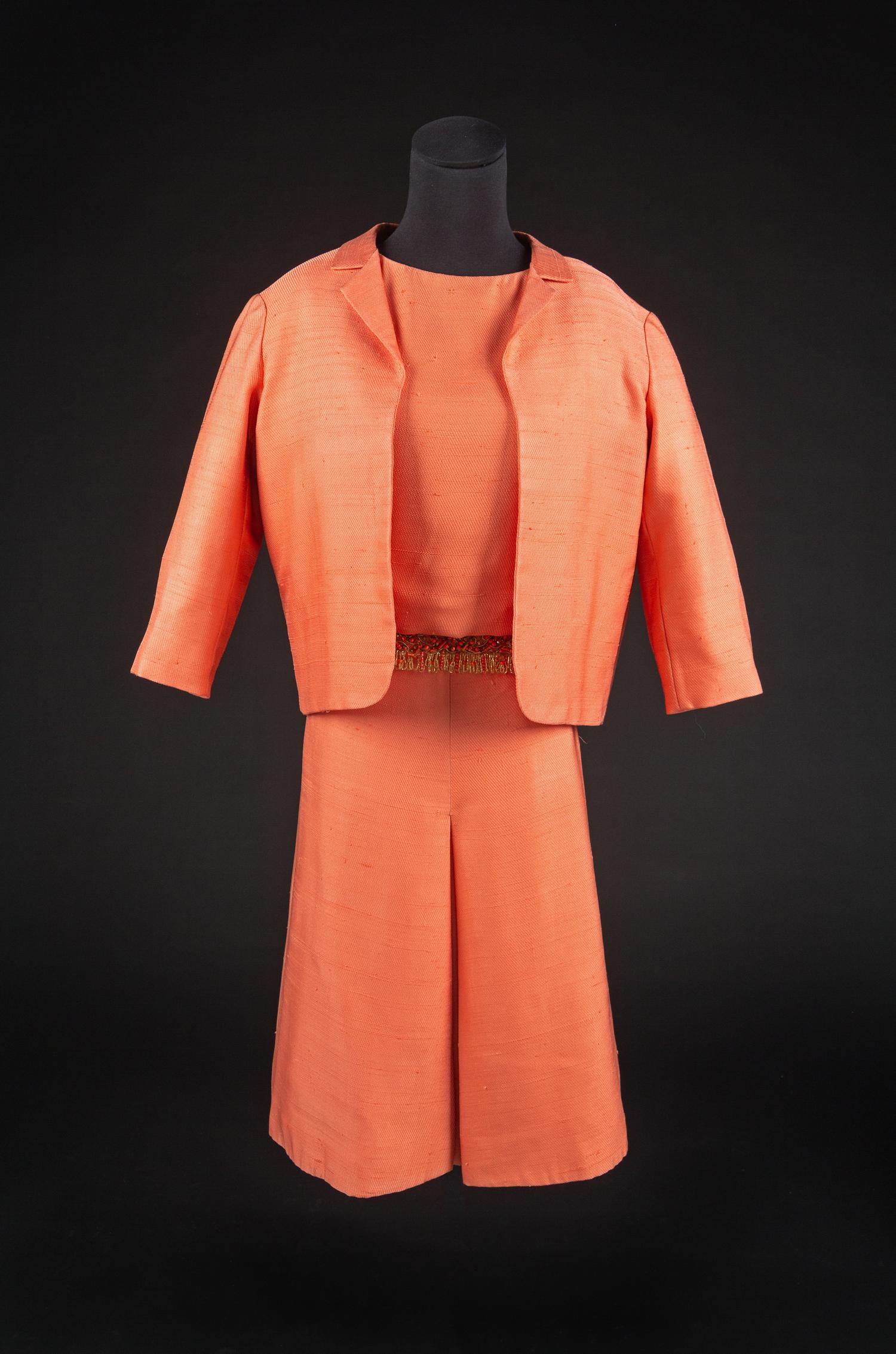 Christian Dior by Marc Bohan Haute Couture Ensemble, Spring-Summer 1961 — Worn by de Havilland in the photograph on the cover of her 1961 book 'Every Frenchman Has One' and for the press reception in March of 1961 in Atlanta for the special showing of "Gone with the Wind" in honor of the Centennial of the Commencement of the Civil War.