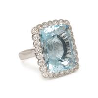 AQUAMARINE AND DIAMOND RING