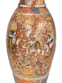 A Large Japanese Kutani Porcelain Vase