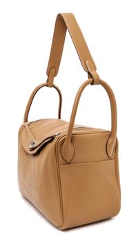 An Hermes Naturale Swift Lindy 30 Handbag, 12" x 7.5" x 6.5".