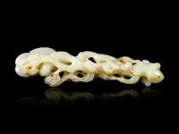 A Celadon and Yellow Lingzhi Sprig Scepter