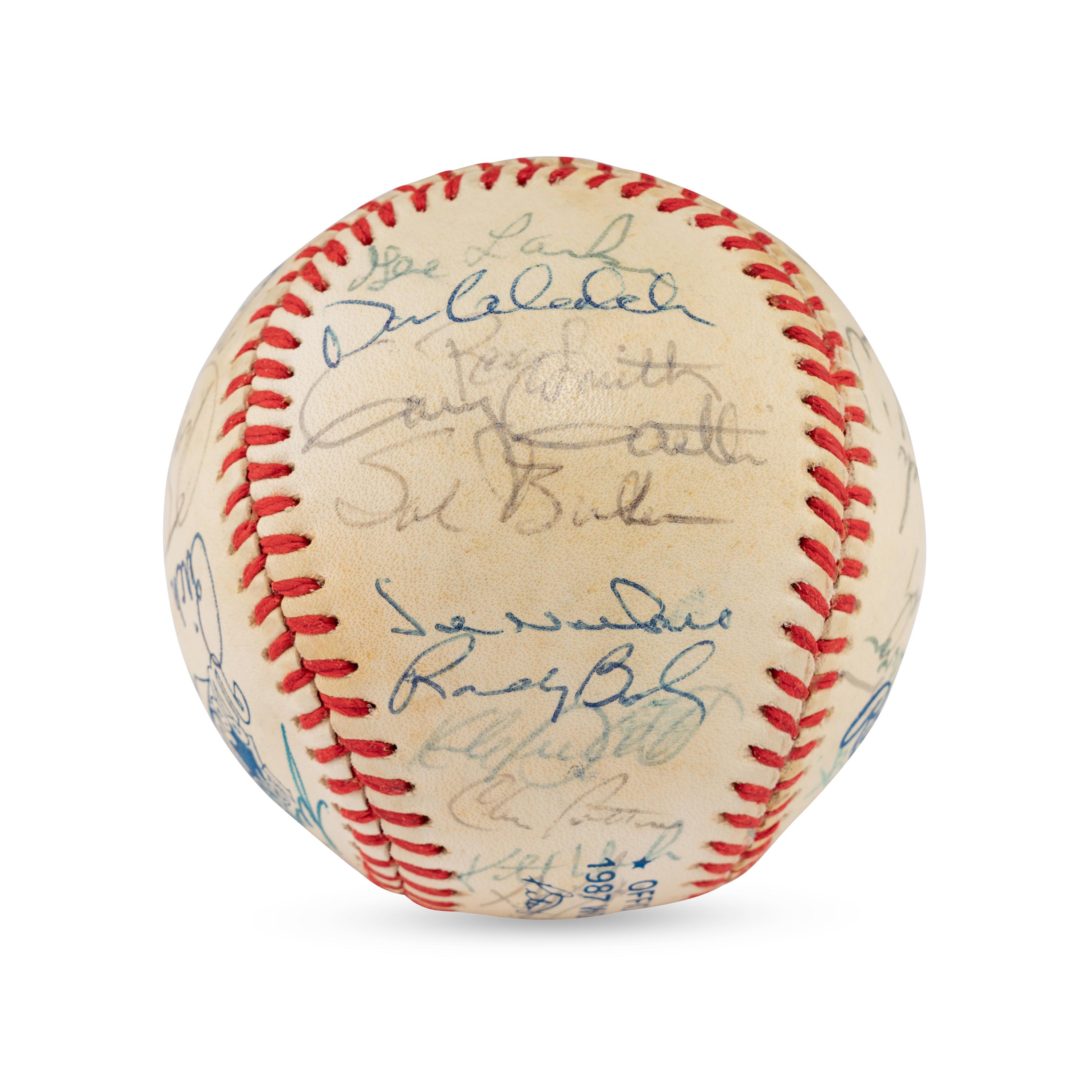A 1987 World Series Champions Minnesota Twins Team Signed Autograph Baseball (Beckett Authentication Services Letter of Authenticity)
