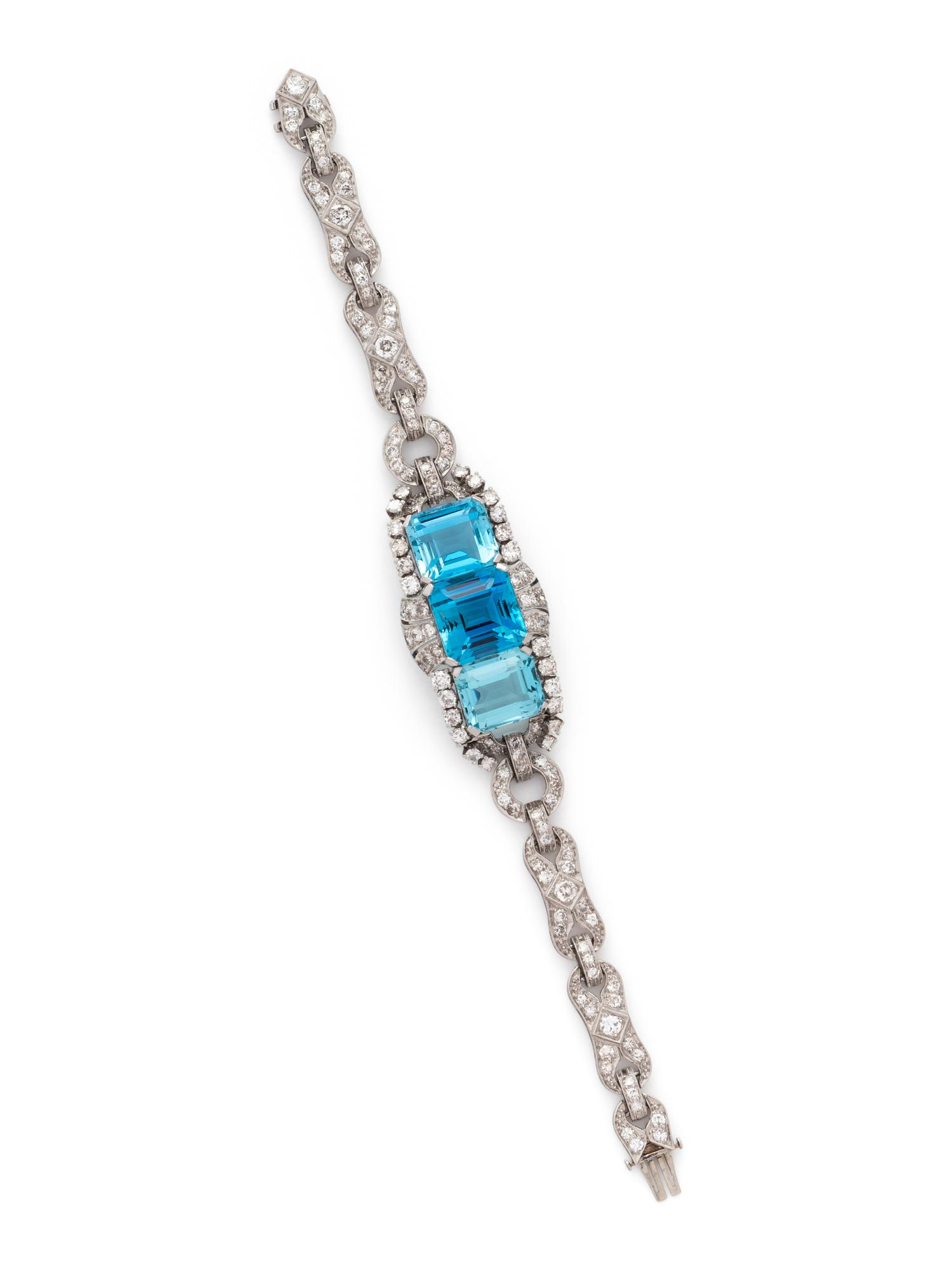 AQUAMARINE AND DIAMOND BRACELET