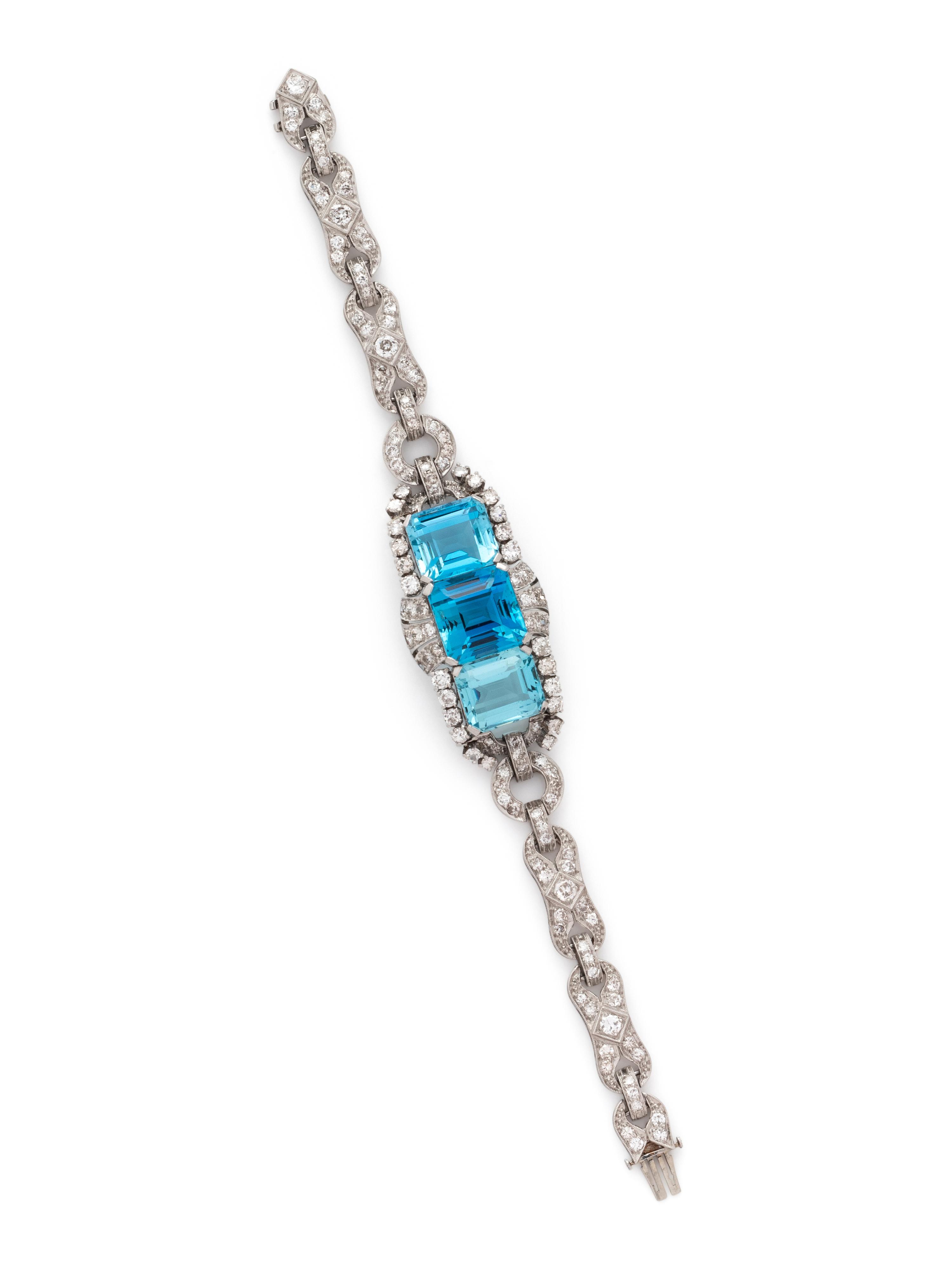 AQUAMARINE AND DIAMOND BRACELET