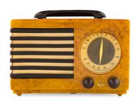 An Emerson Patriot Aristocrat 400 Radio