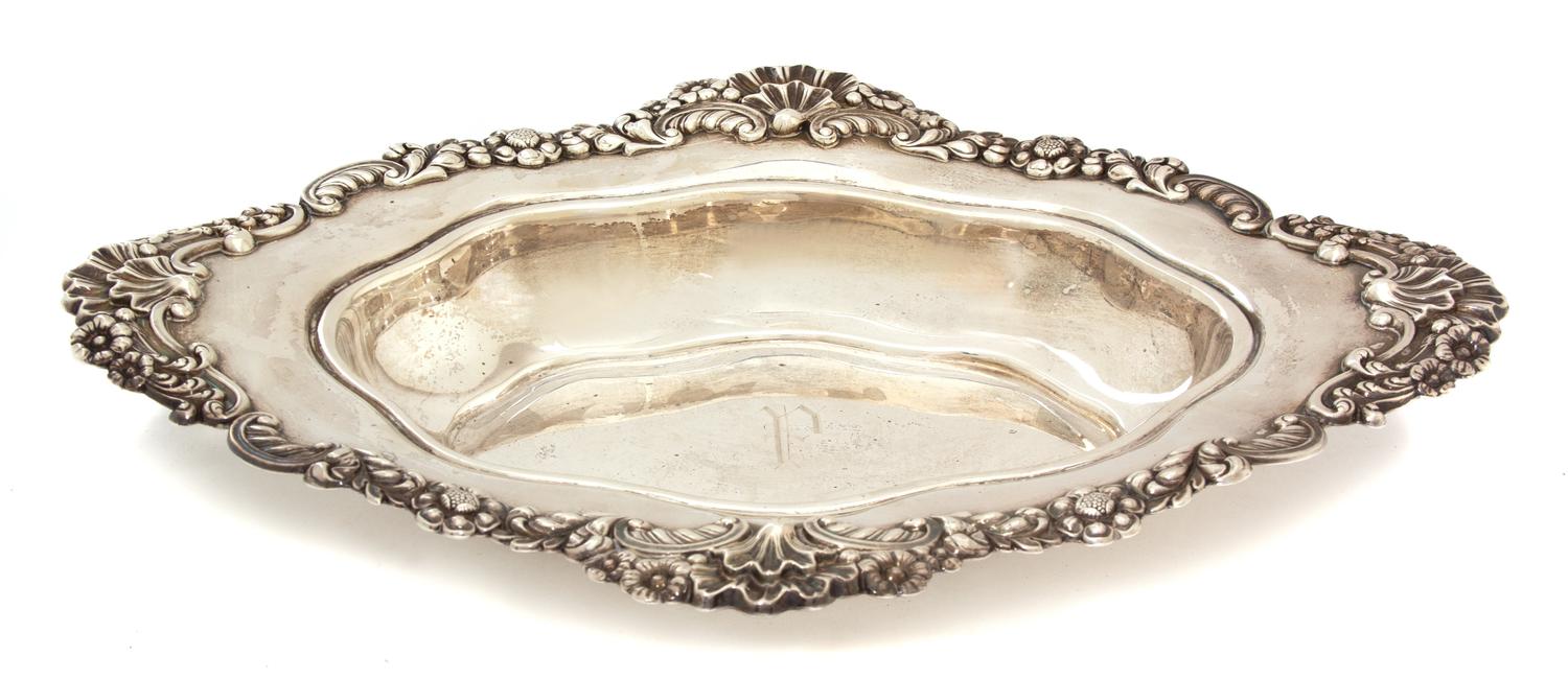An American Silver Bowl, Retailed by Black, Starr & Frost, 20th Century, having stepped interior, the curvilinear rim with applied bord