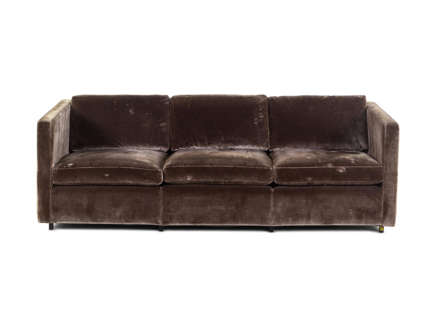 Pfister Sofa Knoll, USA