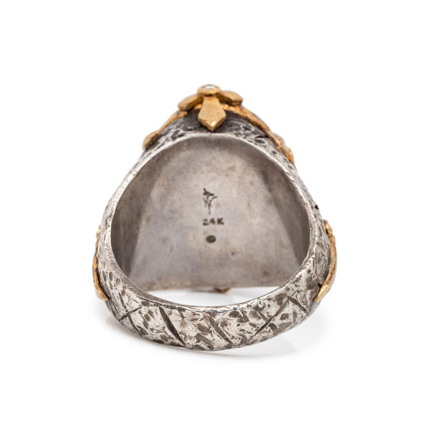 VICTOR VELYAN, GREEN SAPPHIRE, DIAMOND, SILVER, AND HIGH KARAT GOLD RING