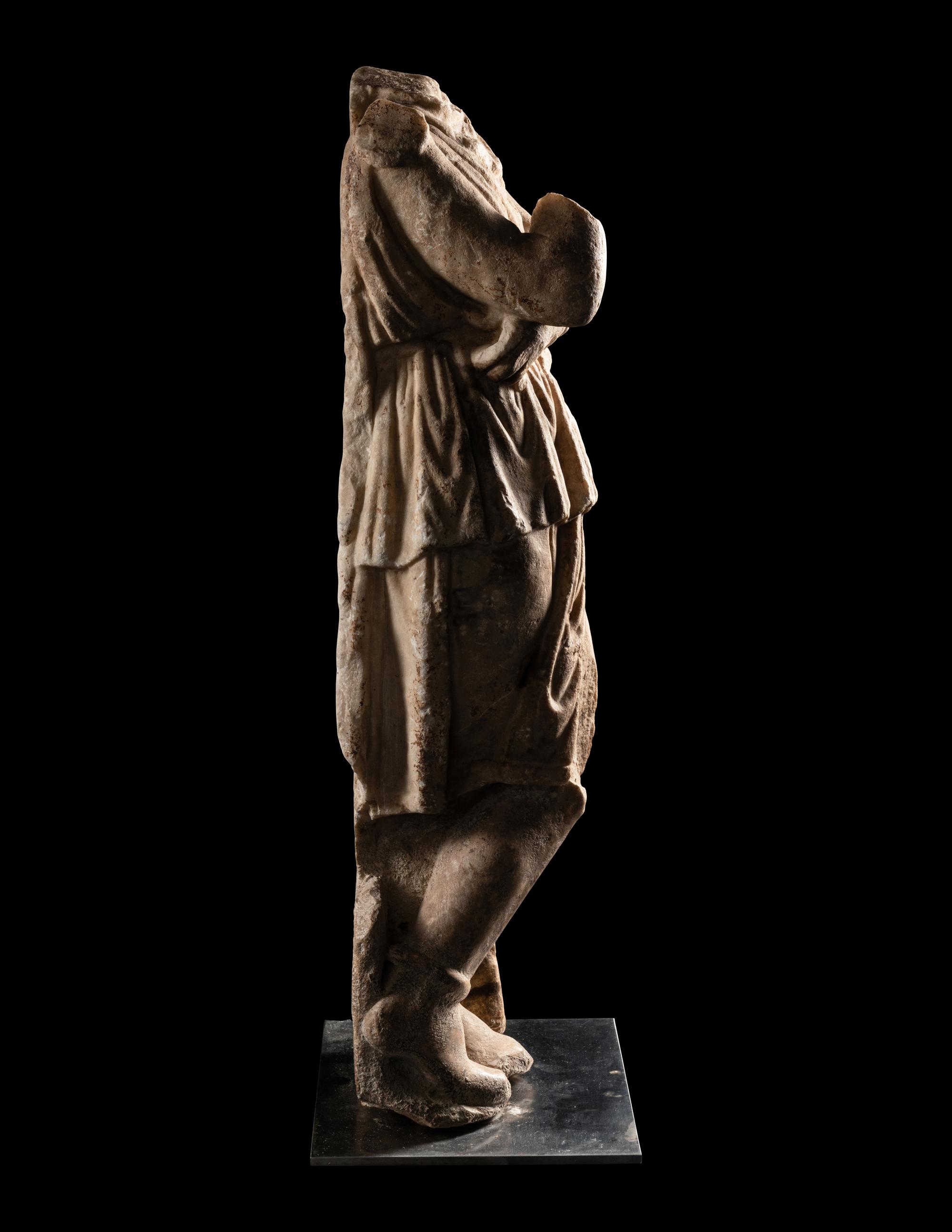 A Roman Marble Trapezophorus in the Form of a Barbarian Captive