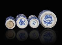 A group of four Chinese blue and white porcelain snuff bottles 青花瓷鼻煙壺一組四件