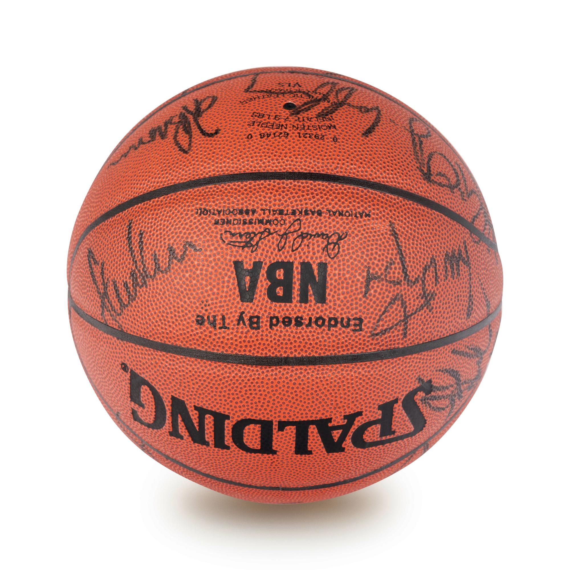 A 1995-96 NBA Champions Chicago Bulls Team Signed Autograph Basketball (Beckett Authentication Services Letter BAS Certified)