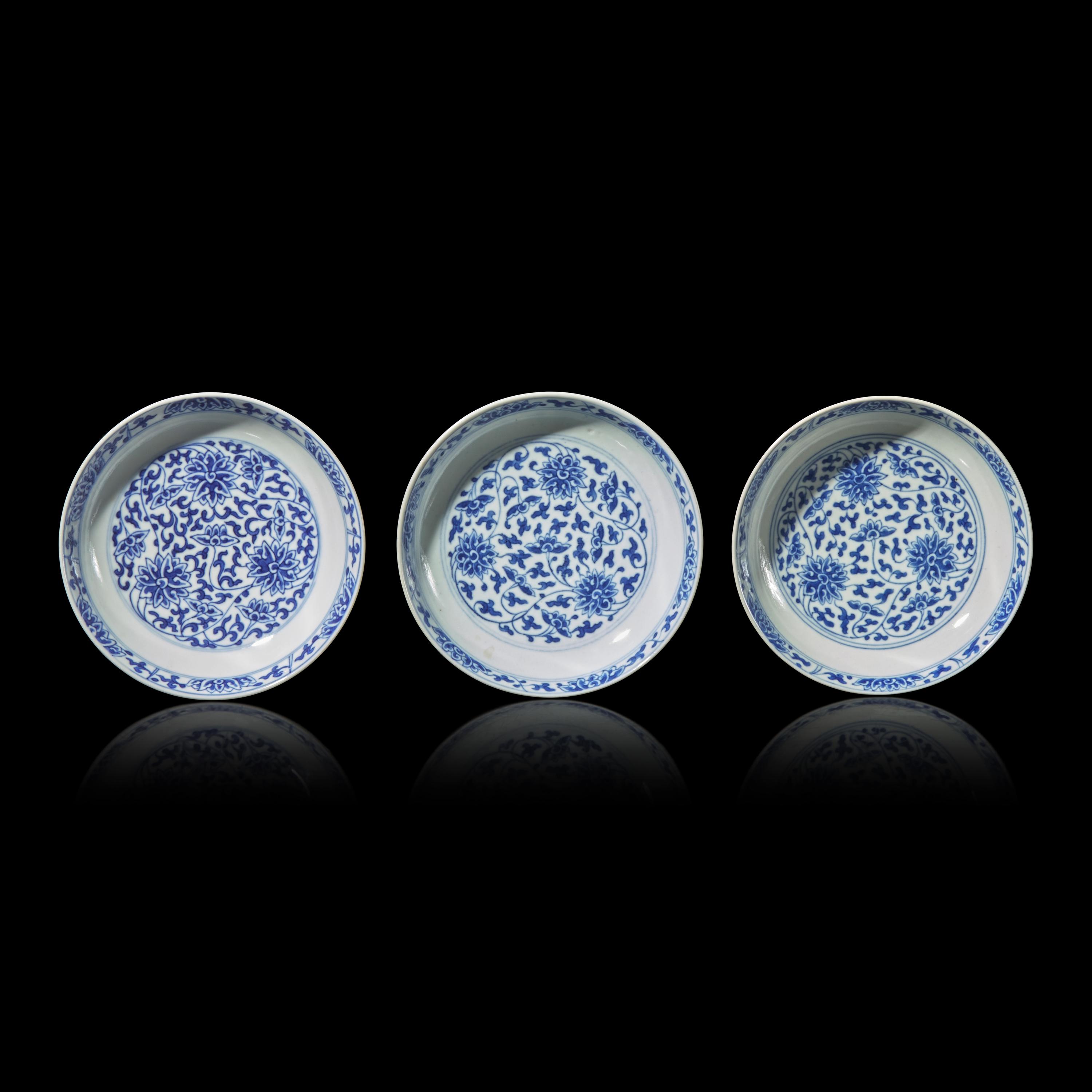 Three Chinese Blue and White Porcelain 'Lotus' Dishes, 19th Century — 清晚期 青花纏枝蓮紋碟三件