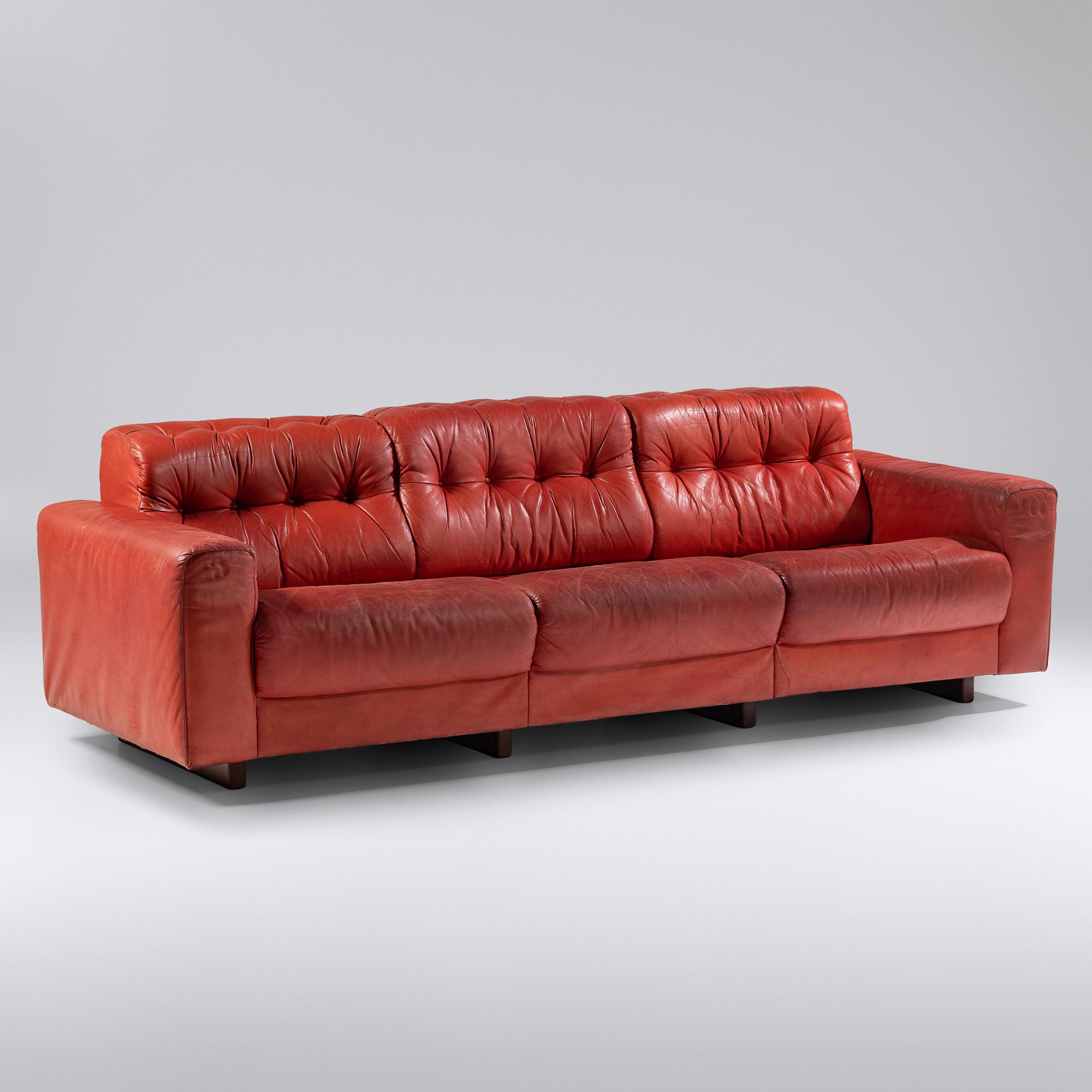 DS-40 Red Leather Sofa