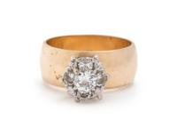 DIAMOND RING