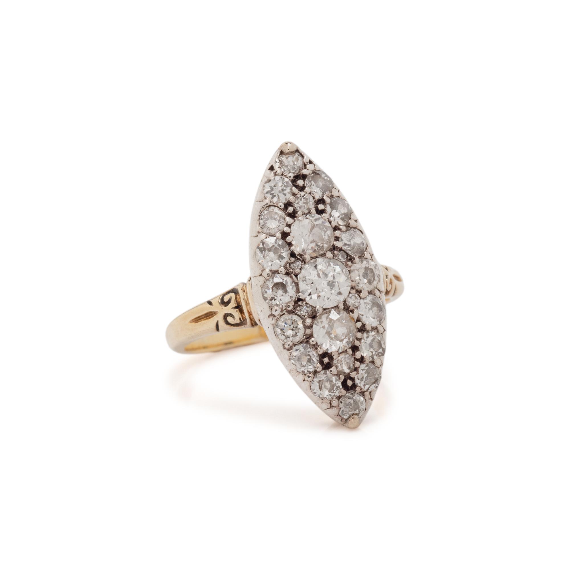 ANTIQUE, DIAMOND RING