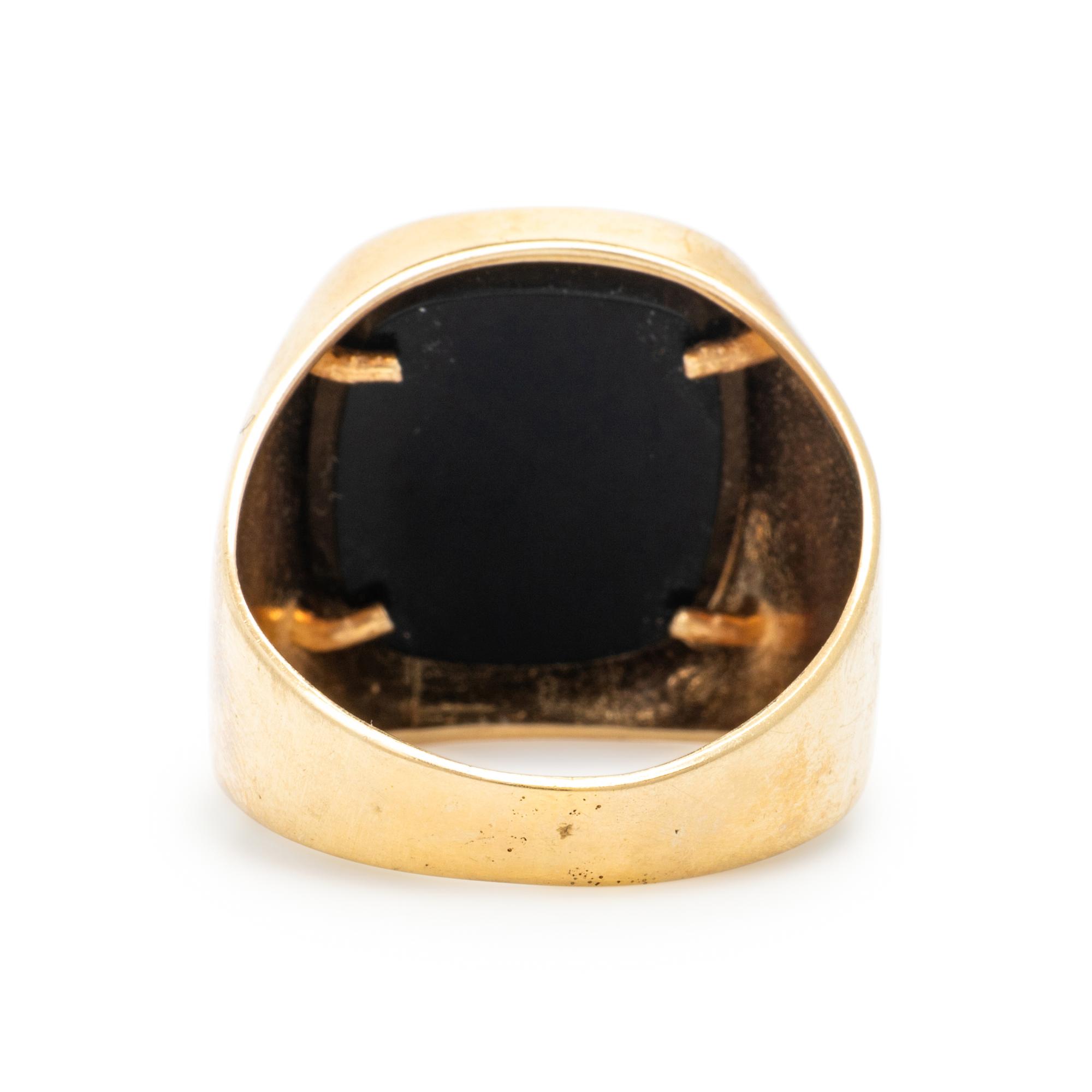 Yellow Gold and Onyx Ring
