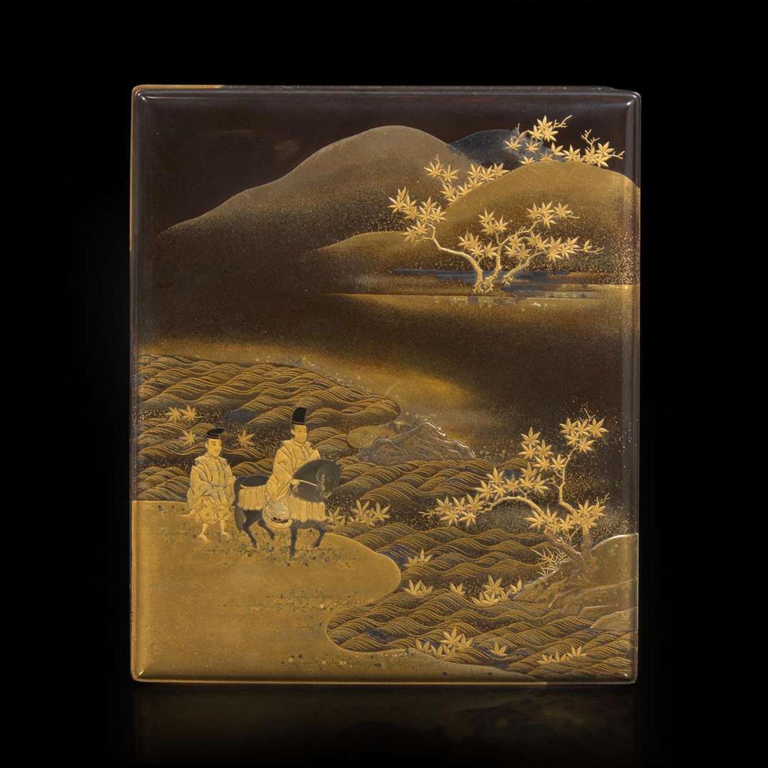 A Japanese lacquer fitted incense game box decorated with rider and attendant on a shore 日本时绘漆盒一件 Meiji period ??