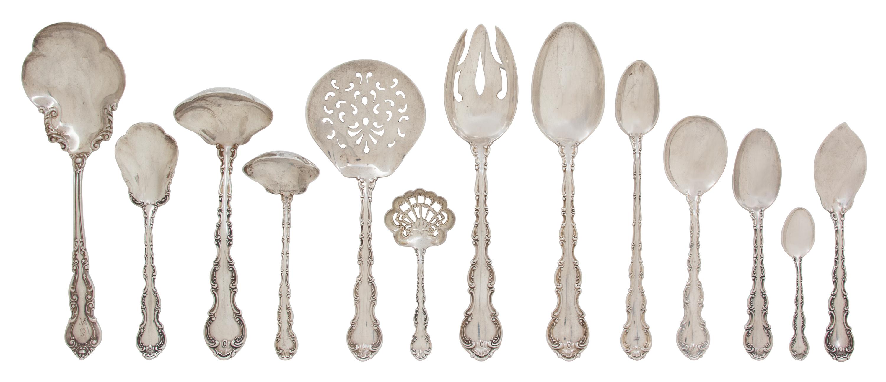 An American Silver Flatware Service, Gorham Manufacturing Co., Providence, RI, 20th Century, in the Strasbourg pattern, comprising: 15