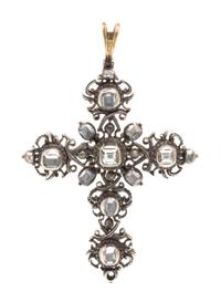 A Georgian Silver, Gold and Table Cut Diamond Cross Pendant/Brooch, 14.15 dwts.