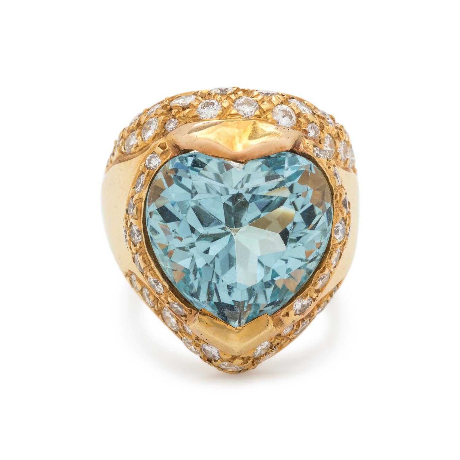 AQUAMARINE AND DIAMOND RING