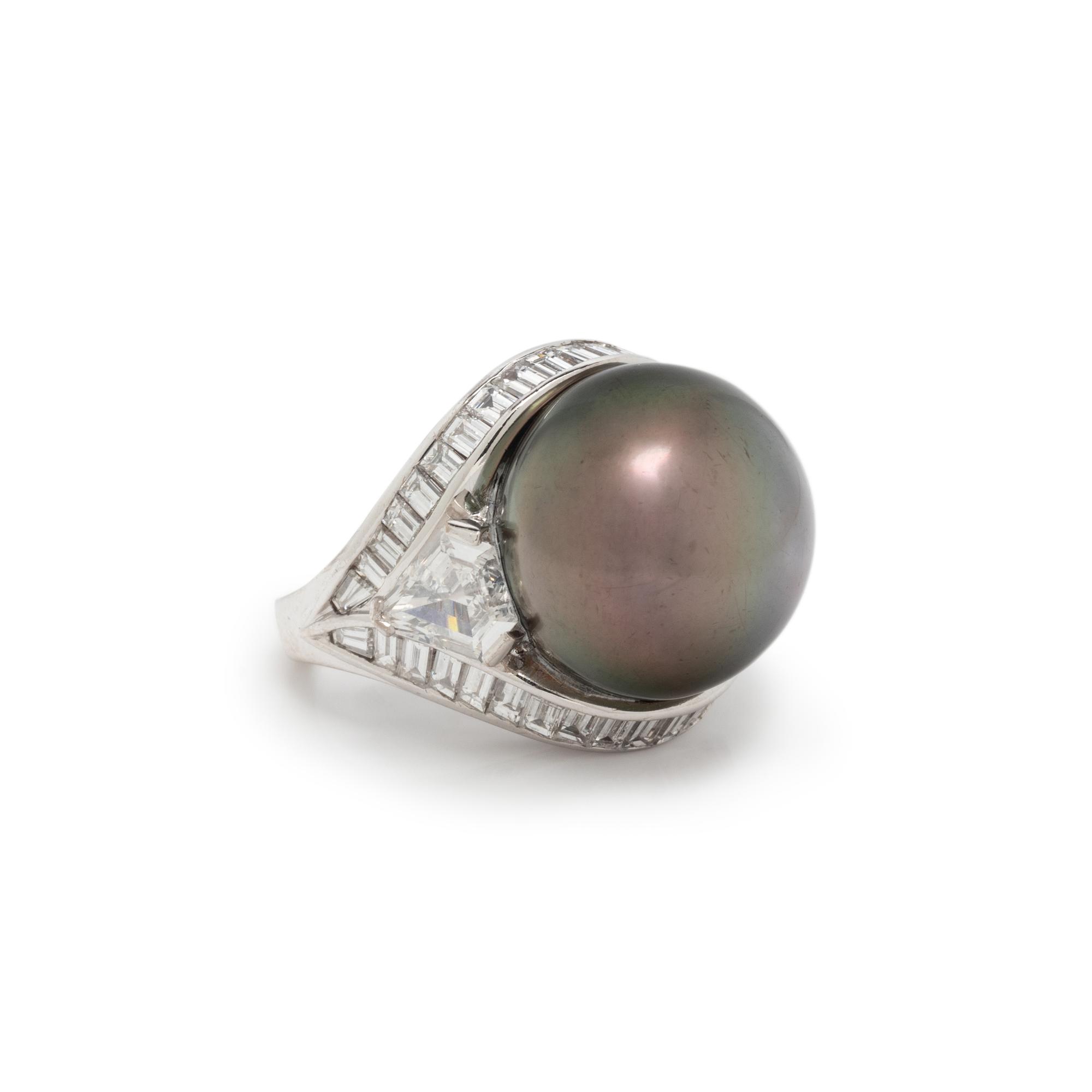 CULTURED PEARL AND DIAMOND RING