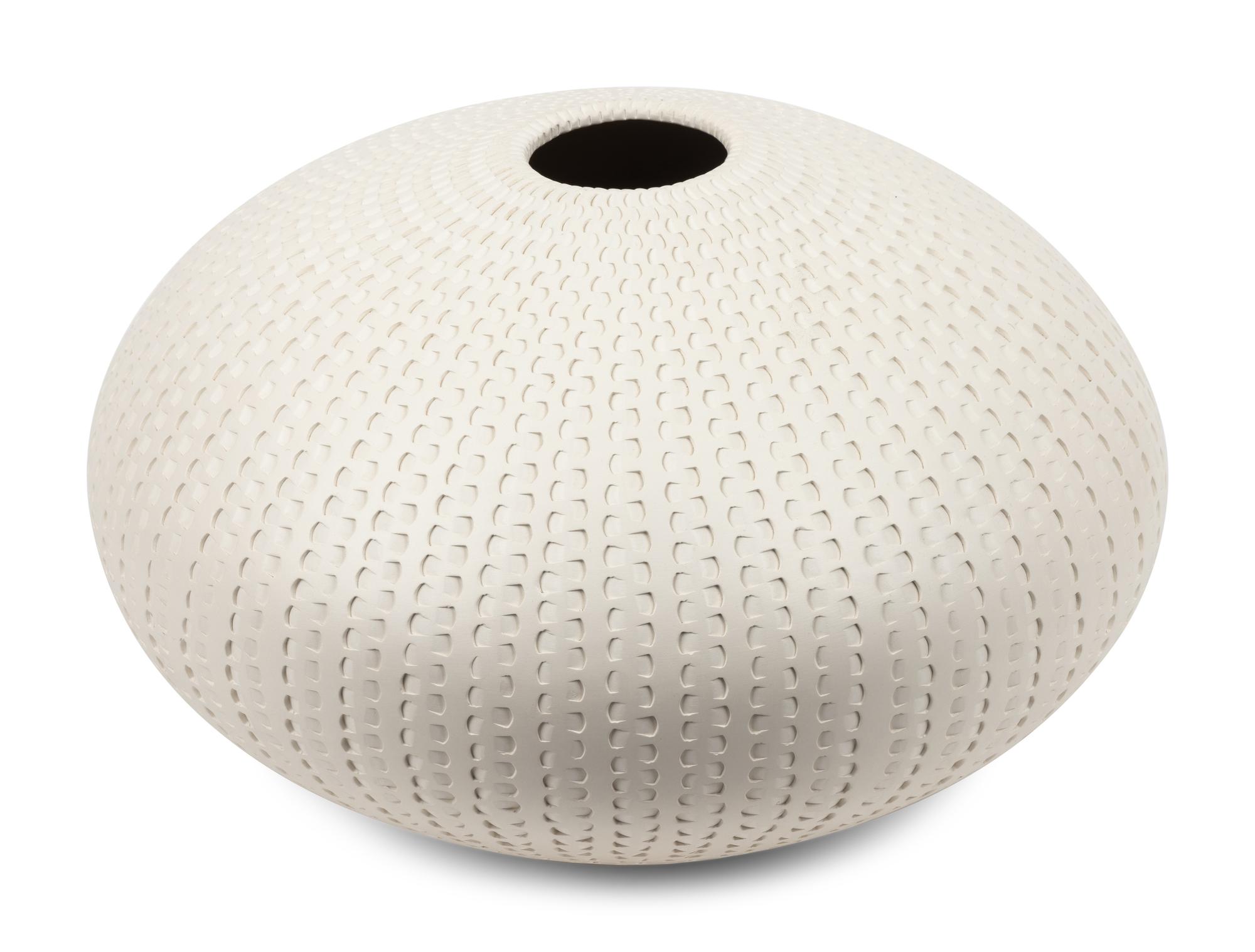 White Dovetail Vessel