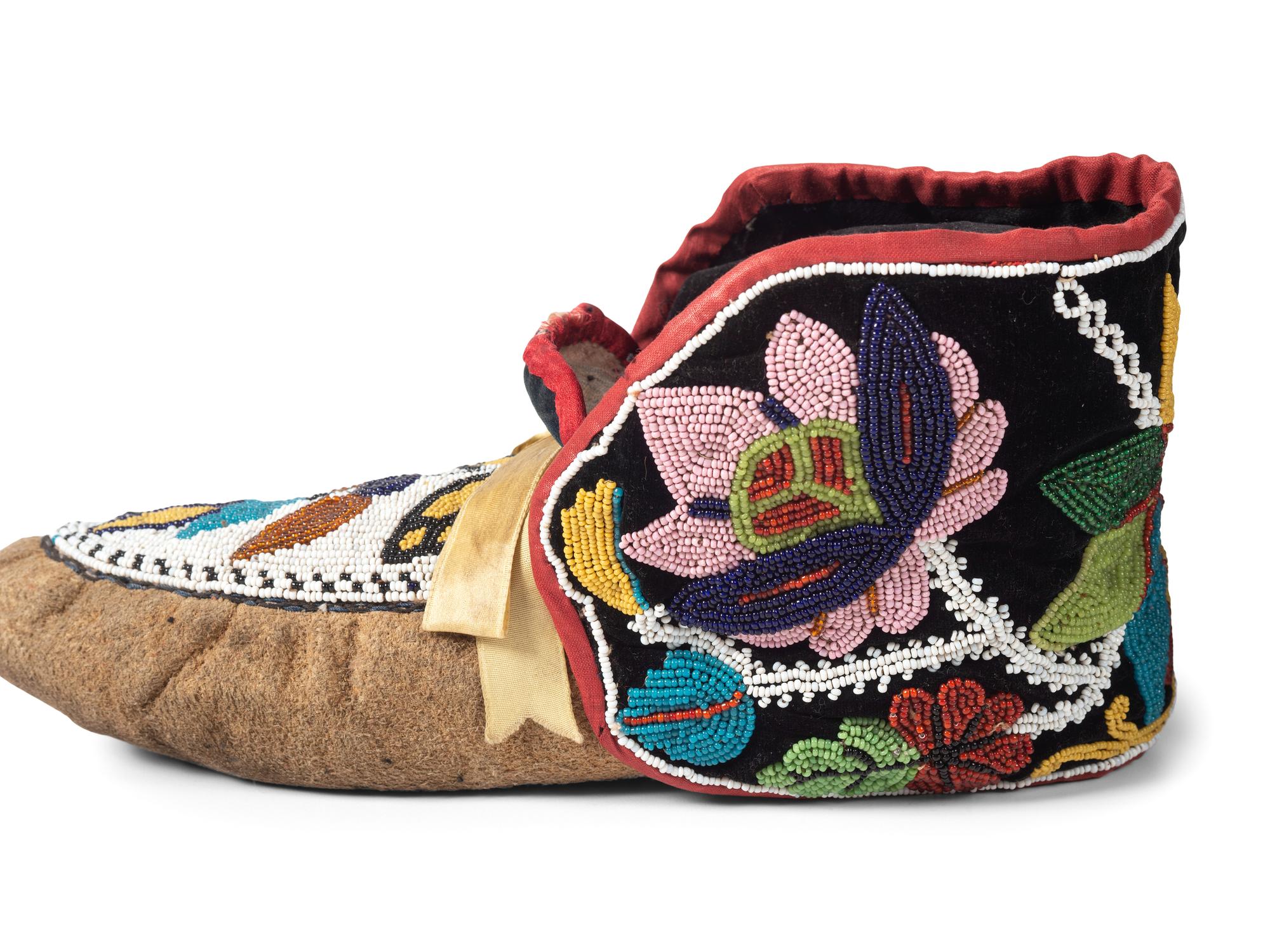 Great Lakes Beaded Moose Hide Moccasins