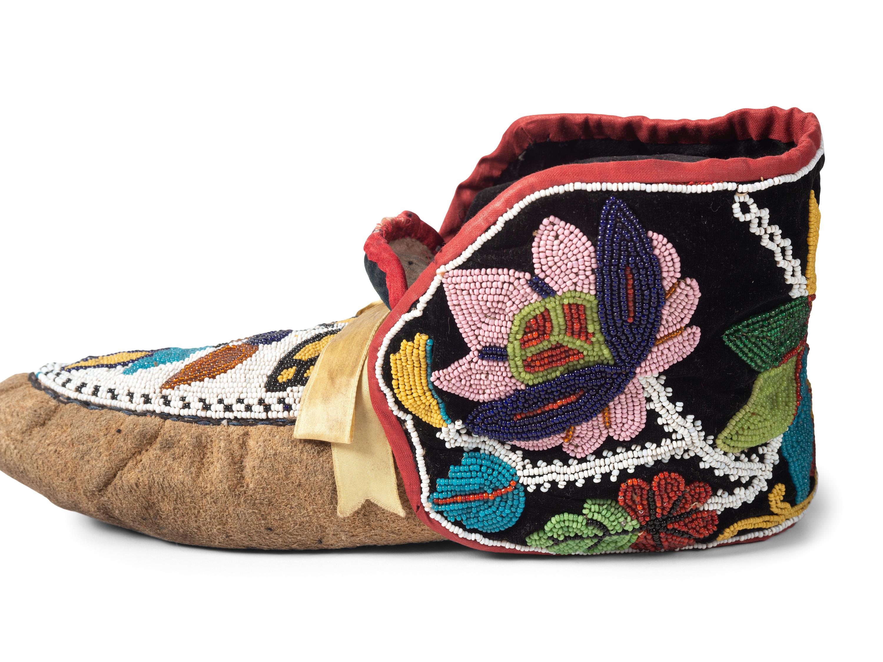 Great Lakes Beaded Moose Hide Moccasins