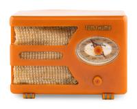 An Automatic Radio Mfg. Co. Model 955 Tom Thumb Radio