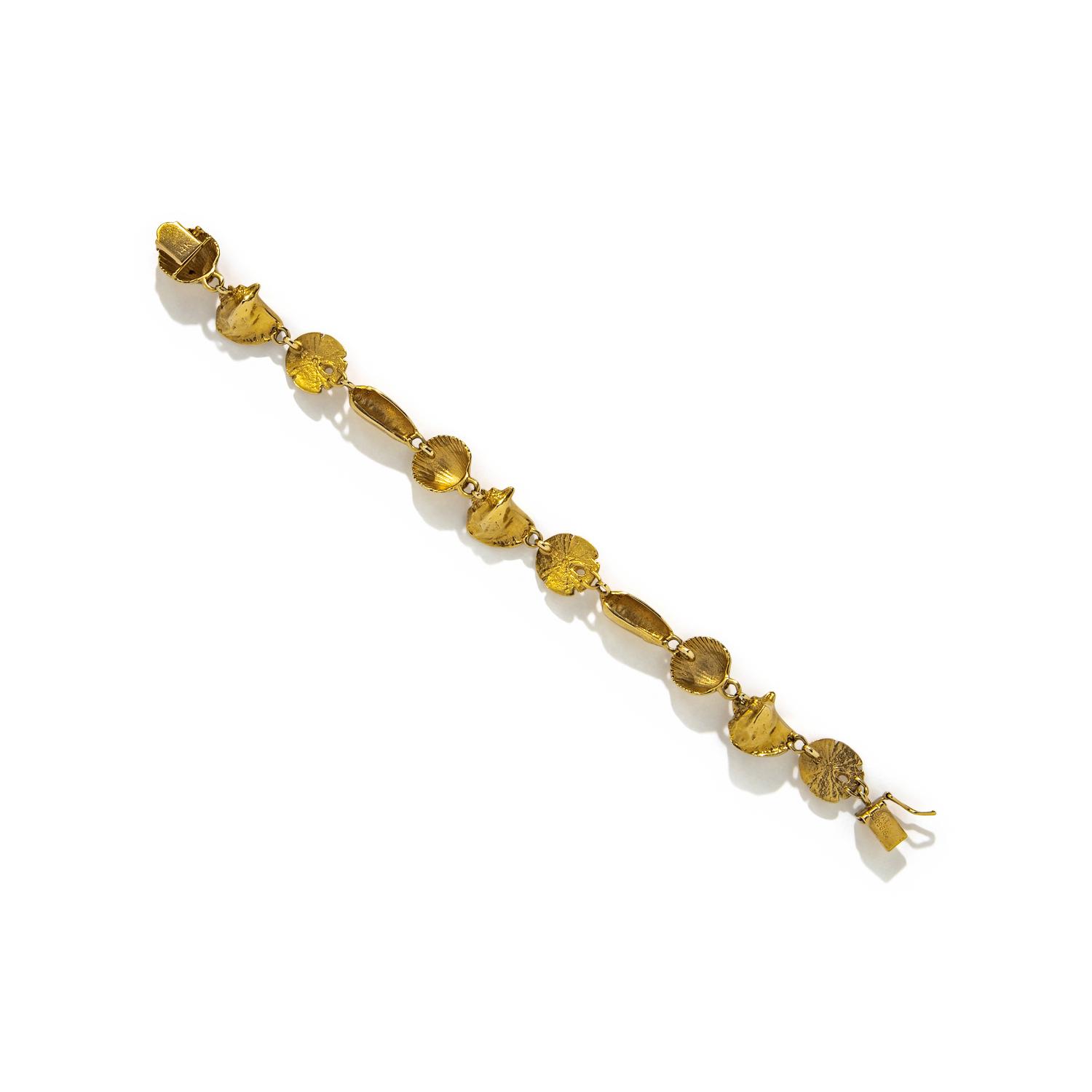 YELLOW GOLD SHELL LINK BRACELET