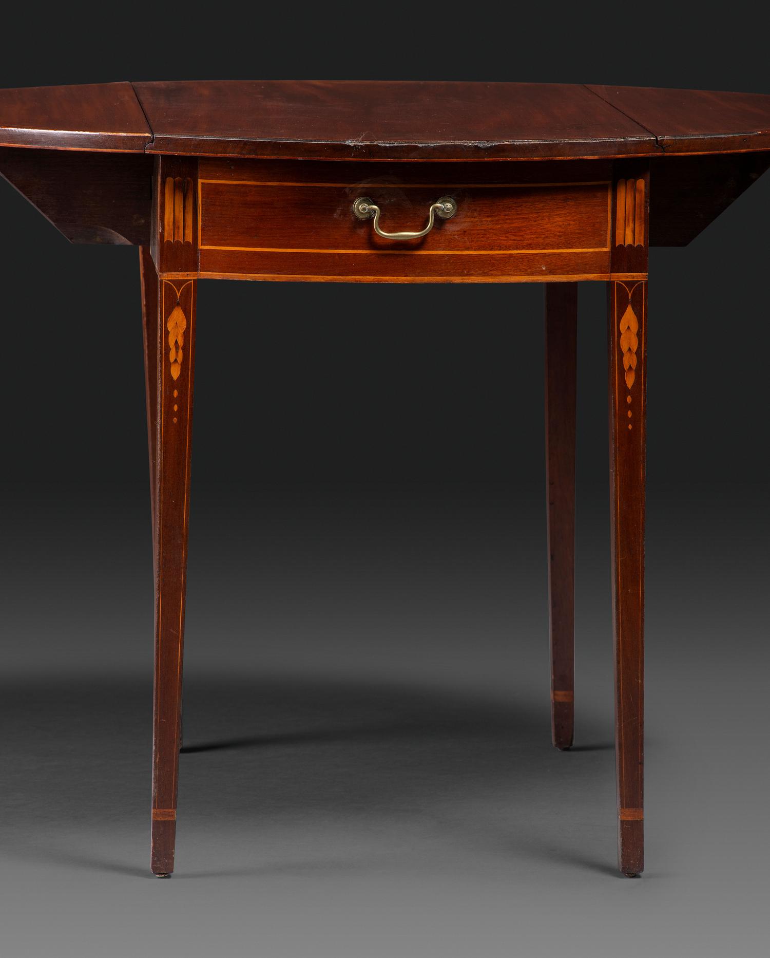 A Federal Inlaid Mahogany Drop Leaf Table