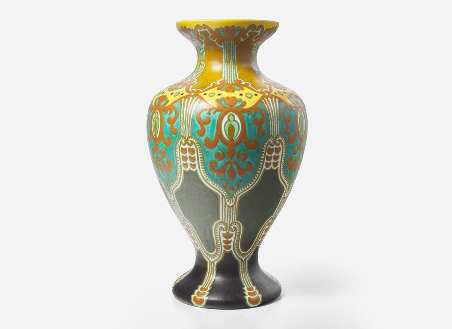 Zuid-Holland Gouda, Large "Old Time" Floor Vase