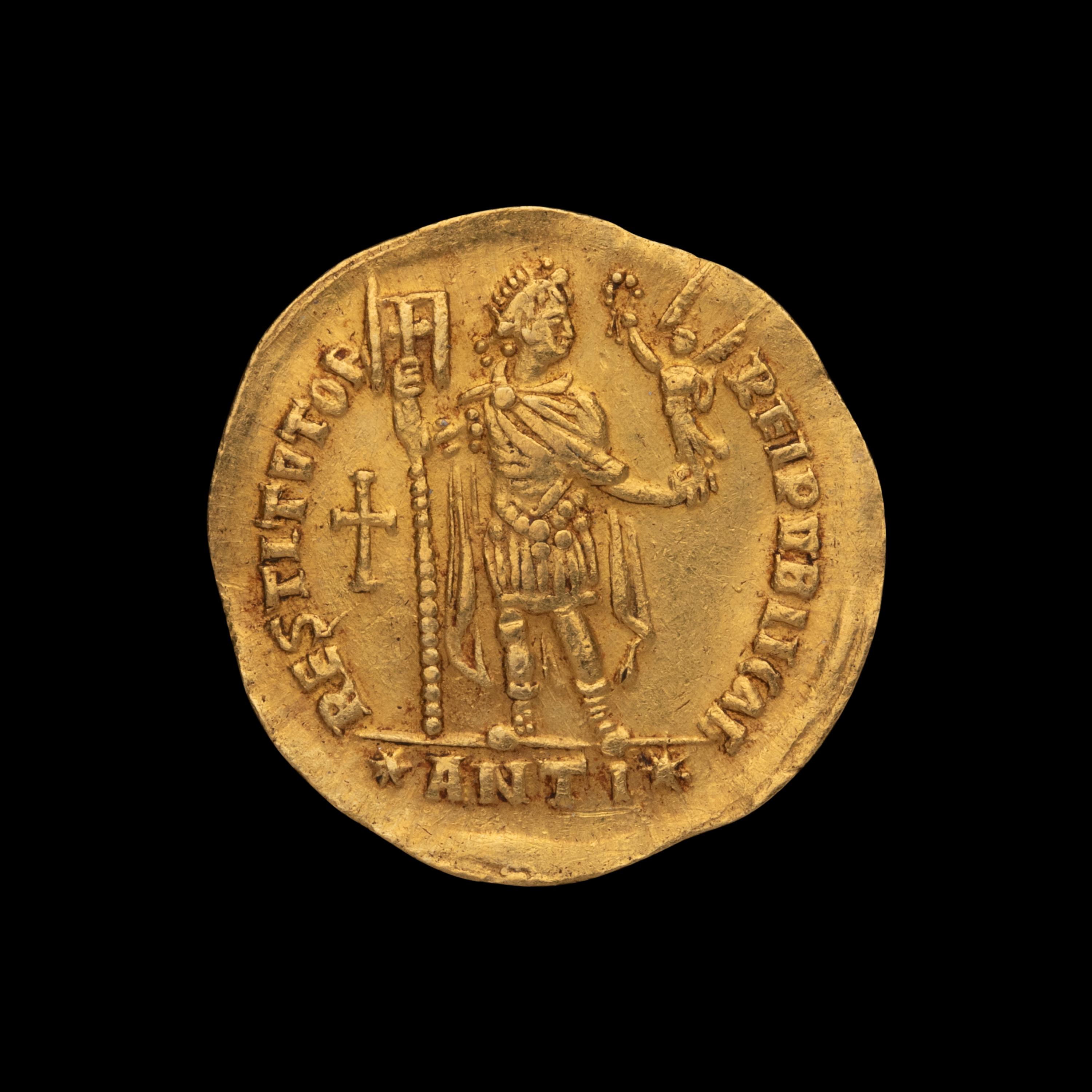 [ANCIENTS] WESTERN ROMAN EMPIRE. Valentinian I. Antiochia (c. 366-367). Av Solidus (4.3g, 22 mm)